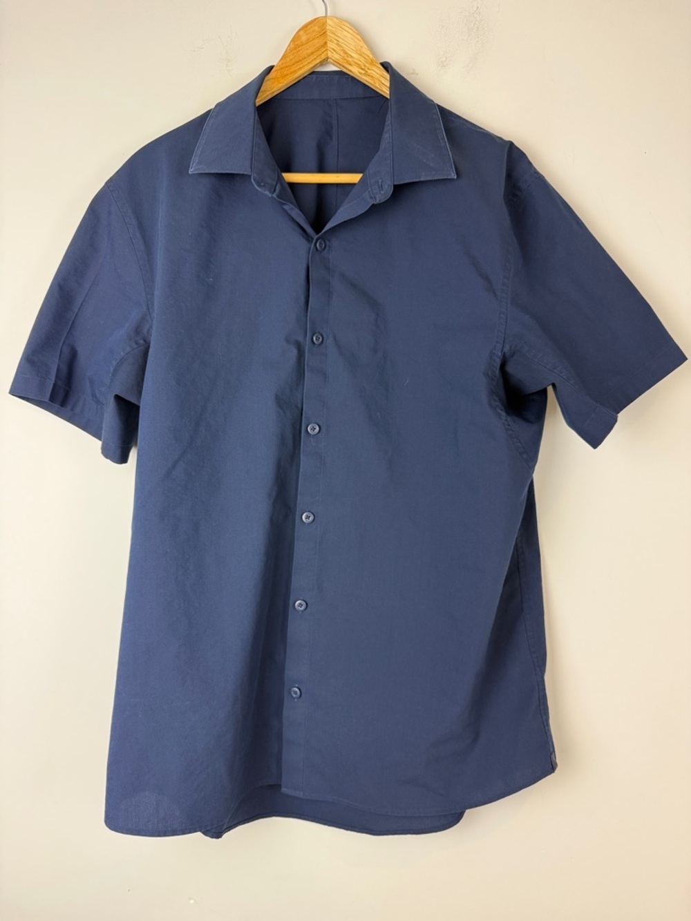 Lululemon Men's Short-Sleeve Button-Up Shirt - Navy